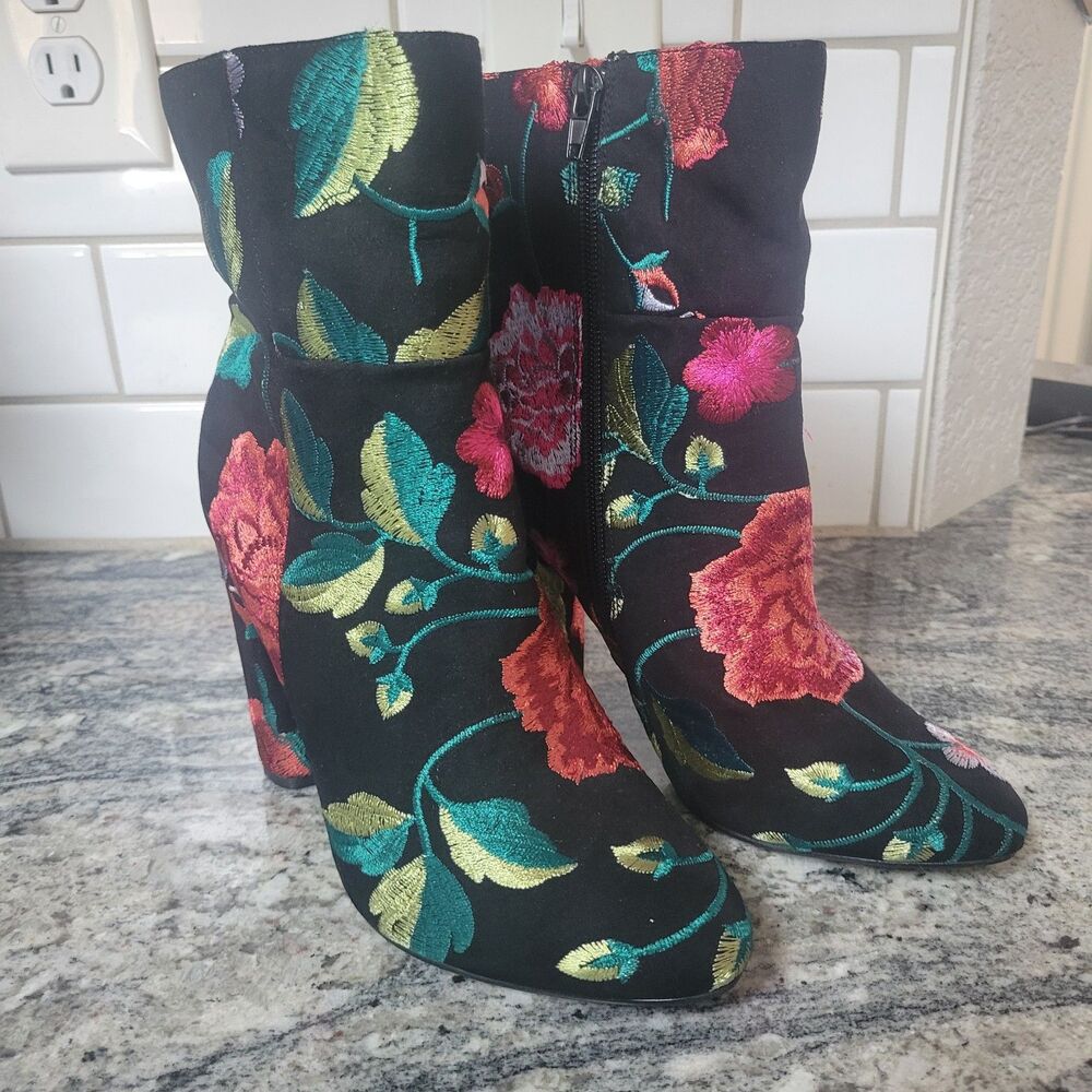 New Justfab Embroidered Fabric Booties Embroidered Floral Size 7 - Picture 1 of 6